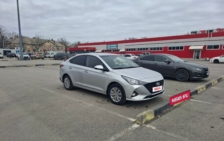 Hyundai Solaris II рестайлинг, 2020 год, 1 720 000 рублей, 8 фотография