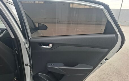 Hyundai Solaris II рестайлинг, 2020 год, 1 720 000 рублей, 25 фотография