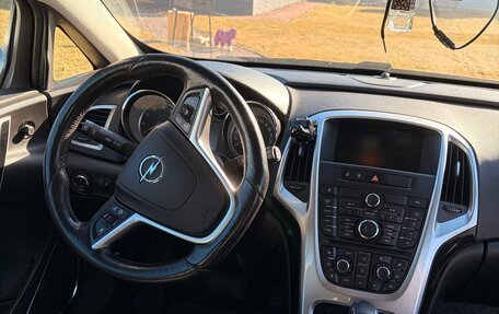 Opel Astra J, 2013 год, 600 000 рублей, 6 фотография