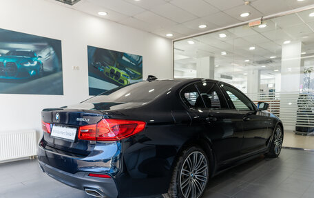 BMW 5 серия, 2020 год, 4 390 000 рублей, 4 фотография