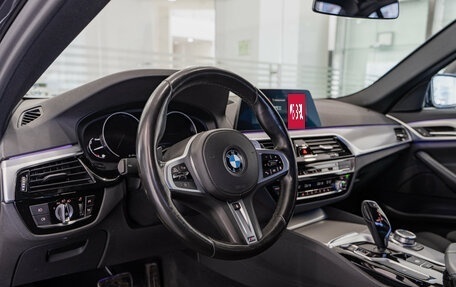 BMW 5 серия, 2020 год, 4 390 000 рублей, 7 фотография