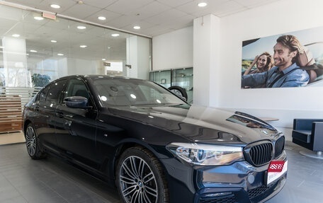 BMW 5 серия, 2020 год, 4 390 000 рублей, 3 фотография