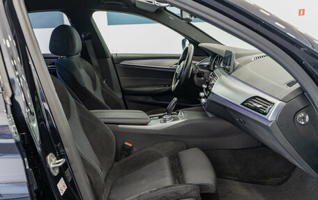 BMW 5 серия, 2020 год, 4 390 000 рублей, 8 фотография