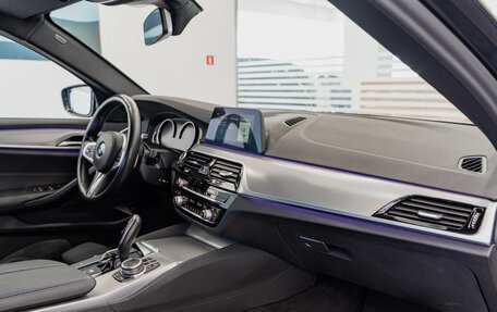 BMW 5 серия, 2020 год, 4 390 000 рублей, 9 фотография