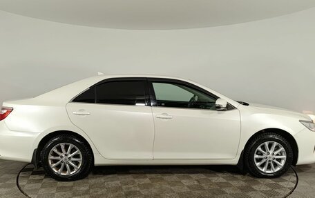 Toyota Camry, 2017 год, 2 390 000 рублей, 4 фотография