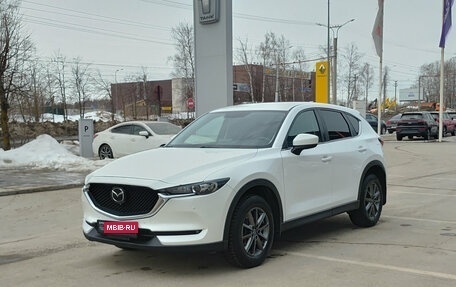Mazda CX-5 II, 2021 год, 2 850 000 рублей, 1 фотография