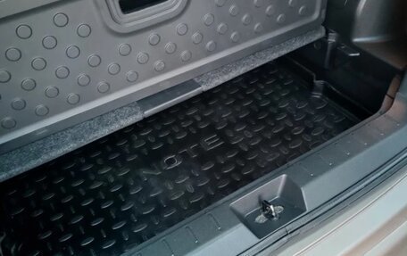 Nissan Note II рестайлинг, 2012 год, 980 000 рублей, 18 фотография