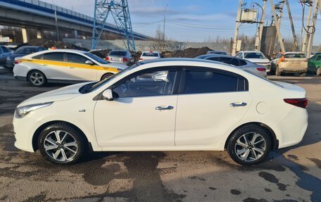 KIA Rio IV, 2018 год, 1 300 000 рублей, 7 фотография