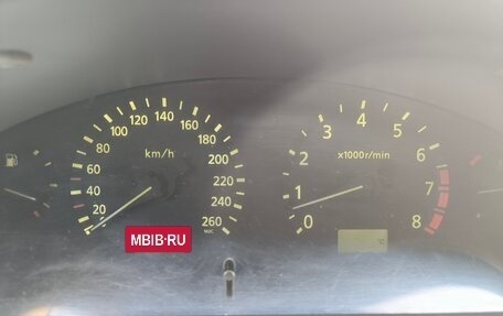 Nissan Maxima VIII, 2002 год, 285 000 рублей, 16 фотография