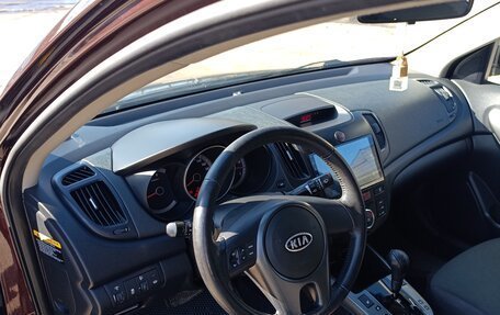 KIA Cerato III, 2010 год, 820 000 рублей, 10 фотография