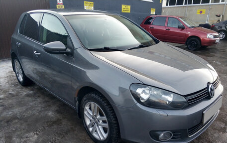 Volkswagen Golf VI, 2011 год, 650 000 рублей, 2 фотография
