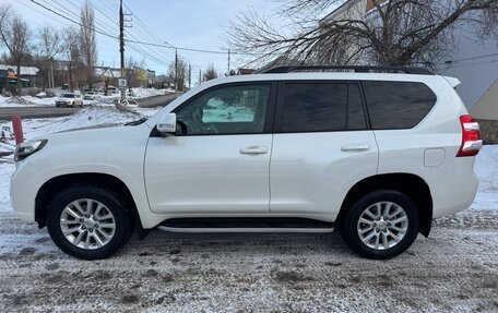 Toyota Land Cruiser Prado 150 рестайлинг 2, 2016 год, 4 950 000 рублей, 2 фотография