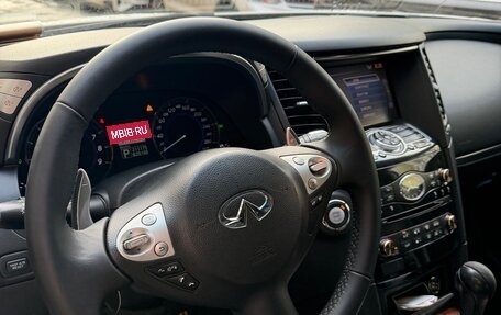 Infiniti FX II, 2011 год, 1 700 000 рублей, 7 фотография