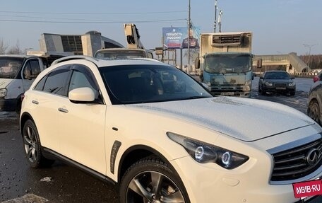 Infiniti FX II, 2011 год, 1 700 000 рублей, 4 фотография