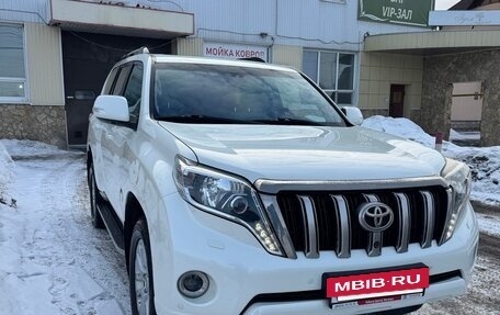 Toyota Land Cruiser Prado 150 рестайлинг 2, 2016 год, 4 950 000 рублей, 3 фотография