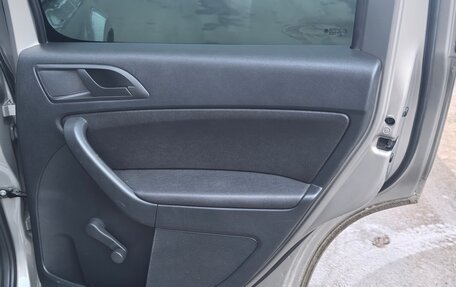 Skoda Yeti I рестайлинг, 2014 год, 750 000 рублей, 21 фотография