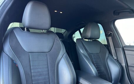 BMW 3 серия, 2019 год, 3 950 000 рублей, 16 фотография