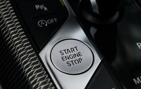 BMW 3 серия, 2019 год, 4 330 000 рублей, 23 фотография