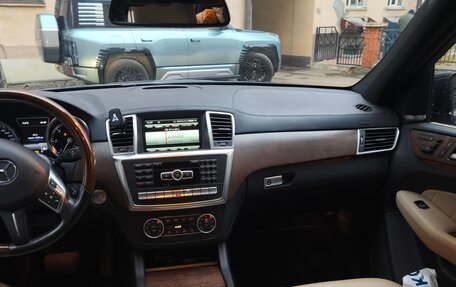 Mercedes-Benz GL-Класс, 2014 год, 3 200 000 рублей, 3 фотография