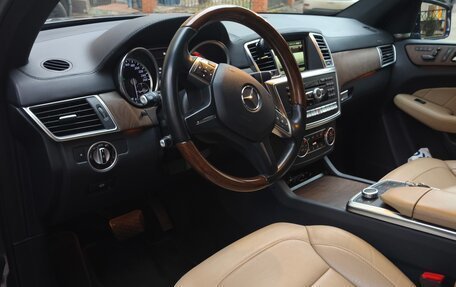 Mercedes-Benz GL-Класс, 2014 год, 3 200 000 рублей, 2 фотография