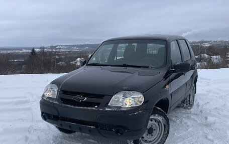 Chevrolet Niva I рестайлинг, 2018 год, 729 000 рублей, 2 фотография
