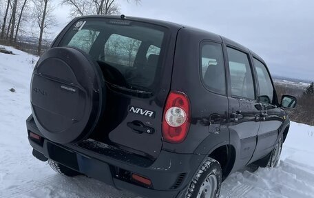 Chevrolet Niva I рестайлинг, 2018 год, 729 000 рублей, 7 фотография