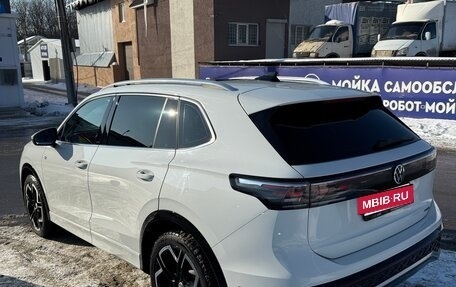 Volkswagen Tiguan, 2024 год, 4 550 000 рублей, 3 фотография