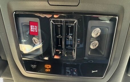 Volkswagen Tiguan, 2024 год, 4 550 000 рублей, 10 фотография