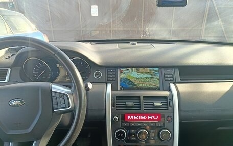 Land Rover Discovery Sport I рестайлинг, 2015 год, 2 250 000 рублей, 25 фотография