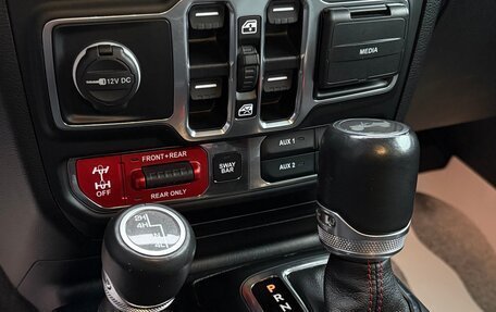 Jeep Wrangler, 2020 год, 5 990 000 рублей, 9 фотография