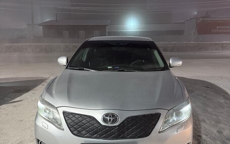 Toyota Camry, 2010 год, 1 300 000 рублей, 1 фотография