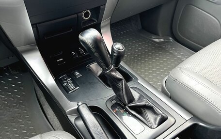 Toyota Land Cruiser Prado 120 рестайлинг, 2008 год, 2 200 000 рублей, 13 фотография