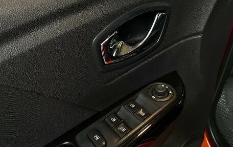 Renault Kaptur I рестайлинг, 2017 год, 1 600 000 рублей, 15 фотография