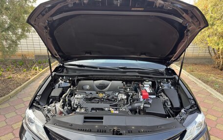 Toyota Camry, 2021 год, 3 150 000 рублей, 5 фотография