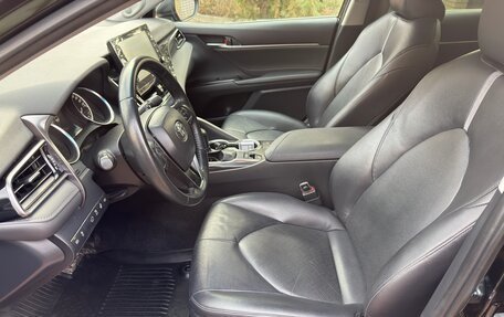 Toyota Camry, 2021 год, 3 150 000 рублей, 3 фотография