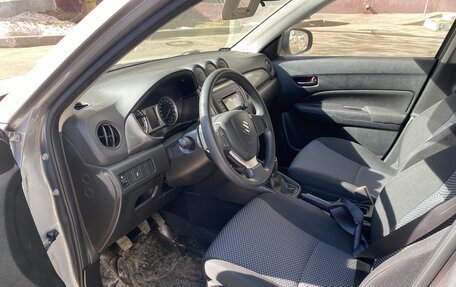 Suzuki Vitara II рестайлинг, 2019 год, 1 700 000 рублей, 10 фотография