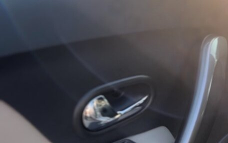 Renault Logan II, 2014 год, 580 000 рублей, 6 фотография