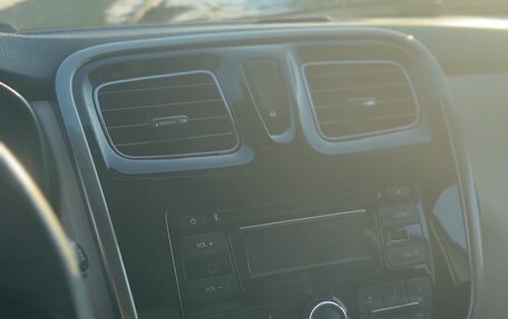 Renault Logan II, 2014 год, 580 000 рублей, 8 фотография