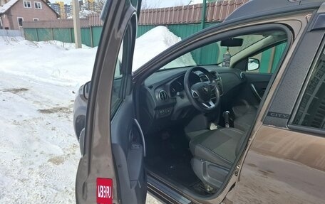 Renault Sandero II рестайлинг, 2019 год, 1 340 000 рублей, 7 фотография