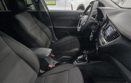 Hyundai Solaris II рестайлинг, 2017 год, 1 099 000 рублей, 18 фотография