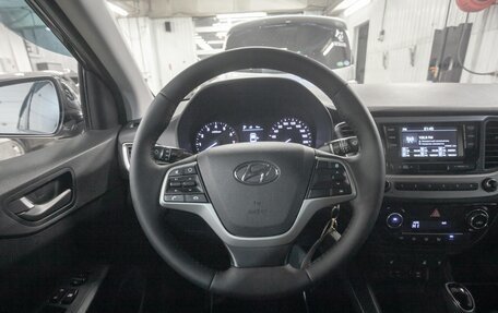 Hyundai Solaris II рестайлинг, 2017 год, 1 099 000 рублей, 17 фотография