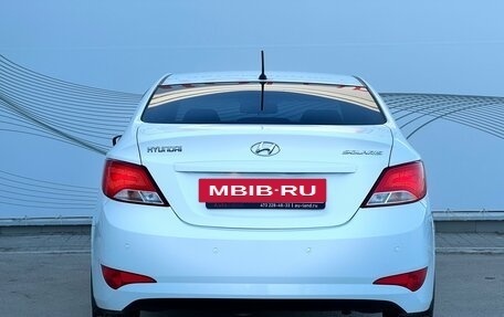 Hyundai Solaris II рестайлинг, 2015 год, 915 000 рублей, 6 фотография