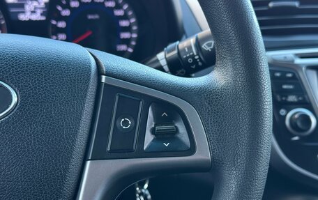 Hyundai Solaris II рестайлинг, 2015 год, 915 000 рублей, 14 фотография