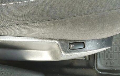 Renault Sandero II рестайлинг, 2016 год, 875 000 рублей, 13 фотография