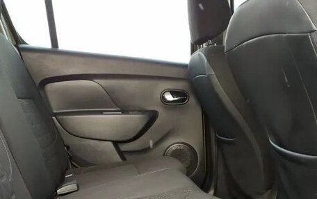 Renault Sandero II рестайлинг, 2016 год, 875 000 рублей, 9 фотография