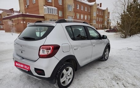 Renault Sandero II рестайлинг, 2016 год, 875 000 рублей, 4 фотография
