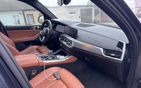 BMW X5, 2018 год, 1 800 000 рублей, 10 фотография