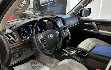 Toyota Land Cruiser 200, 2008 год, 2 697 000 рублей, 10 фотография