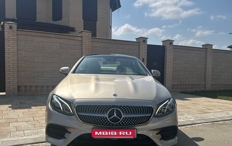 Mercedes-Benz E-Класс, 2020 год, 6 000 000 рублей, 1 фотография