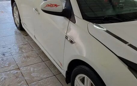 Chevrolet Cruze II, 2010 год, 660 000 рублей, 6 фотография